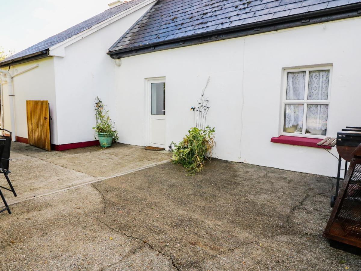 Julie'S Cottage Castleisland Exterior photo